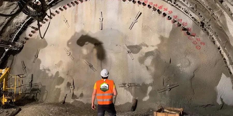 Monitoreo Geotécnico de Excavaciones en Peñaflor: Control Técnico Permanente